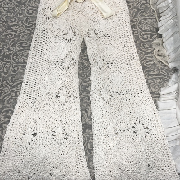 Free People Crochet Bellbottom Pants, size XS - Picture 3 of 9